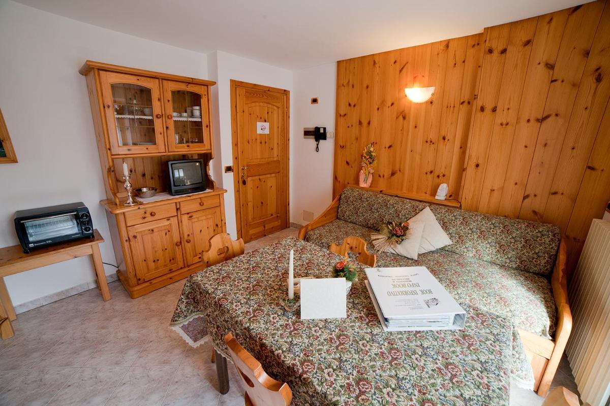 Chalet Bucaneve Санта-Катерина-ди-Вальфурва Экстерьер фото