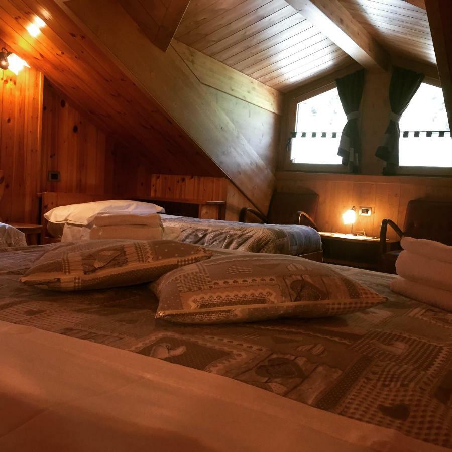 Chalet Bucaneve Санта-Катерина-ди-Вальфурва Экстерьер фото